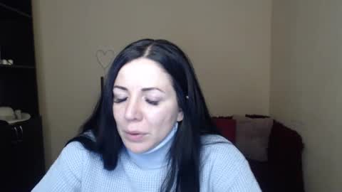 Snapshot of alika_lorens_talk chatting on February 18, 2025, 6:37 am Alika online show from February 18, 2025, 6:37 am