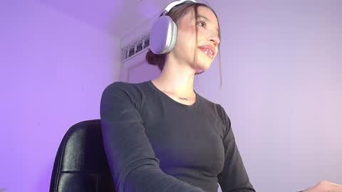  NYX  online show from May 19, 2026, 1:56 am