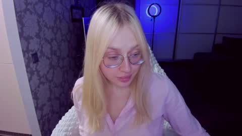 alinaocean online show from May 11, 2026, 6:27 pm