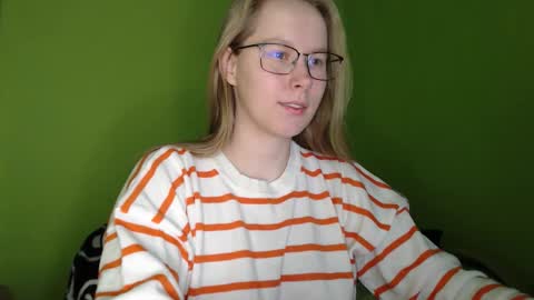 Snapshot of alinasei chatting on March 2, 2026, 6:58 am alinasei online show from March 2, 2026, 6:58 am