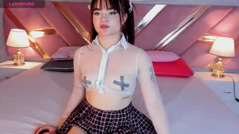 Snapshot of alinavoos chatting on November 11, 2025, 8:31 pm alinavoos online show from November 11, 2025, 8:31 pm