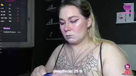 Snapshot of alisa_u chatting on September 25, 2025, 10:35 pm alisa_u online show from September 25, 2025, 10:35 pm