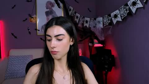 Snapshot of alisabliss chatting on October 28, 2025, 10:19 am Alisa online show from October 28, 2025, 10:19 am