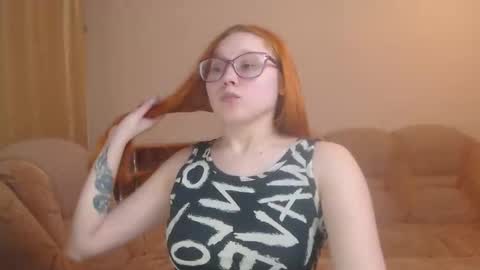 Snapshot of alisacasta chatting on January 17, 2025, 11:59 am AlisaCasta online show from January 17, 2025, 11:59 am