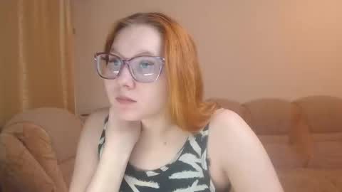 Snapshot of alisacasta chatting on February 17, 2025, 1:10 pm AlisaCasta online show from February 17, 2025, 1:10 pm
