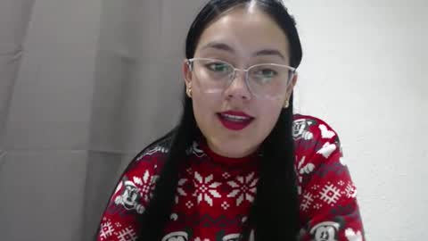alisha_9997 online show from November 28, 2025, 7:05 pm