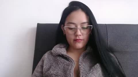 alisha_9997 online show from February 4, 2026, 2:01 pm