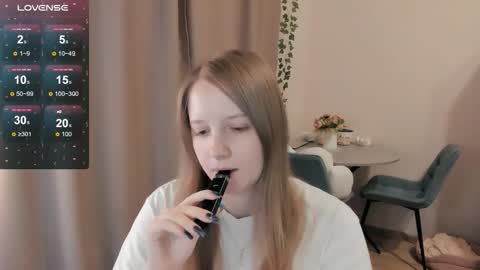 Alya online show from March 19, 2026, 11:25 am