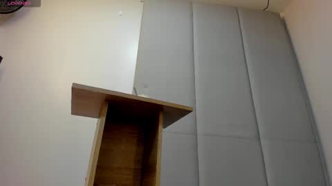 Snapshot of alishapalmer chatting on February 25, 2026, 12:15 pm online show from February 25, 2026, 12:15 pm