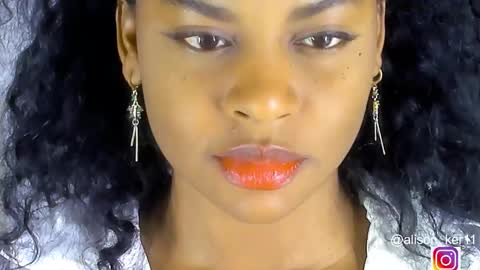 Sofias house online show from October 29, 2025, 7:32 am