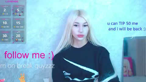 Snapshot of alison_moonlight chatting on June 27, 2026, 12:48 am Alison online show from June 27, 2026, 12:48 am