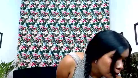 Snapshot of alisonn_hot chatting on January 9, 2025, 3:58 am ALISSON HOT online show from January 9, 2025, 3:58 am