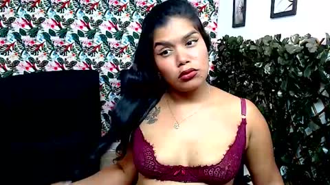 Snapshot of alisonn_hot chatting on January 14, 2025, 8:31 am ALISSON HOT online show from January 14, 2025, 8:31 am