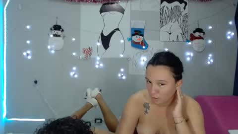 aliss_69 online show from December 15, 2024, 12:40 am