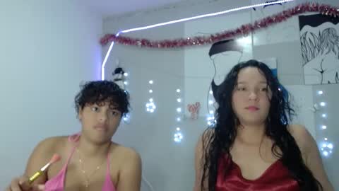 aliss_69 online show from January 9, 2025, 2:22 am