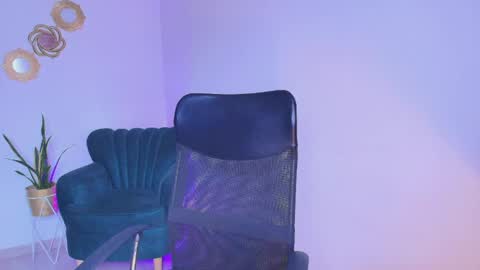  ALISS  online show from May 15, 2026, 5:42 pm