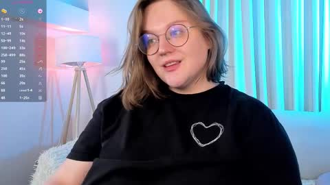 Snapshot of alissa_styles chatting on November 11, 2025, 4:29 pm Alissa online show from November 11, 2025, 4:29 pm