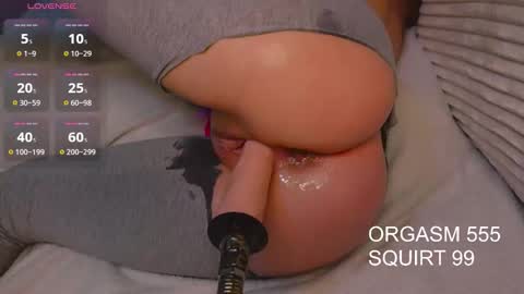 Snapshot of alissaaasex chatting on February 5, 2026, 7:46 am alissaaasex online show from February 5, 2026, 7:46 am