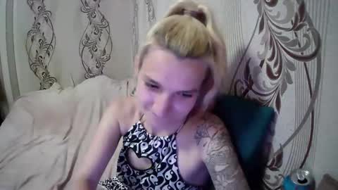 alissaclentx online show from June 9, 2026, 5:35 pm