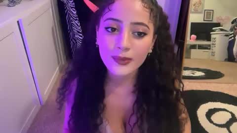 Snapshot of alissajaede chatting on October 1, 2025, 1:00 am alissajaede online show from October 1, 2025, 1:00 am