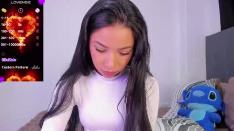 Mara  Isabel online show from July 22, 2026, 6:32 pm