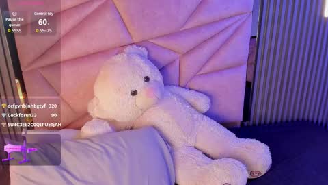 Snapshot of alisse_miller chatting on February 11, 2025, 7:02 am Alisse Miller online show from February 11, 2025, 7:02 am