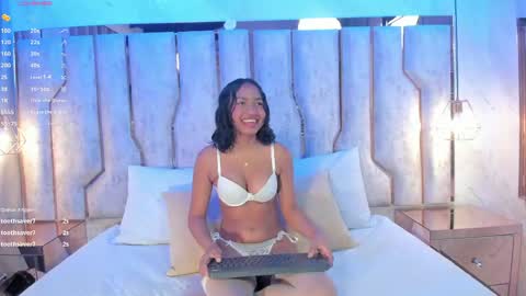 Snapshot of alisse_myers chatting on May 9, 2026, 3:23 am alisse_myers online show from May 9, 2026, 3:23 am