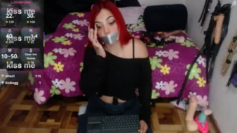 Alissia online show from April 1, 2026, 8:39 pm