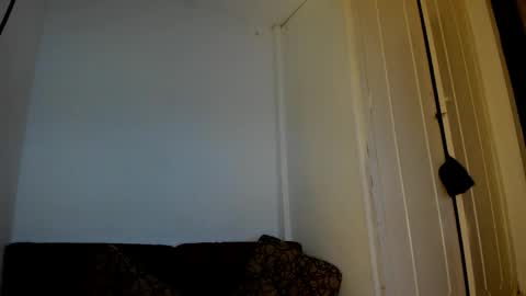 Snapshot of alisson369_ chatting on April 23, 2026, 8:35 am Alisson369 online show from April 23, 2026, 8:35 am