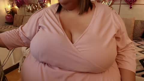 Snapshot of alisson_am chatting on February 14, 2025, 11:31 am Alisson online show from February 14, 2025, 11:31 am