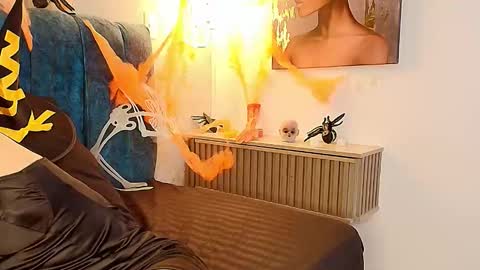 alisson_fox69 online show from November 1, 2025, 12:56 am