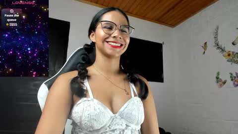 Snapshot of alisson_hoffman05 chatting on February 13, 2025, 1:40 am Alisson hoffman05 online show from February 13, 2025, 1:40 am