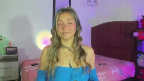 Snapshot of alisson_zafiro chatting on December 17, 2024, 12:11 pm Alisson IG alisson zafiro27 online show from December 17, 2024, 12:11 pm