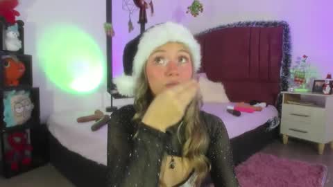 Snapshot of alisson_zafiro chatting on December 24, 2024, 12:11 pm Alisson IG alisson zafiro27 online show from December 24, 2024, 12:11 pm