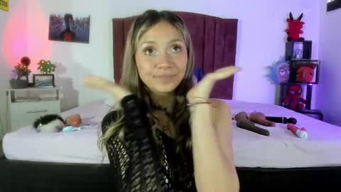 Snapshot of alisson_zafiro chatting on January 15, 2025, 3:39 pm Alisson IG alisson zafiro27 online show from January 15, 2025, 3:39 pm