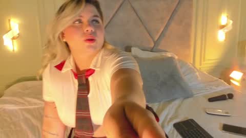 Snapshot of alissonjoneess chatting on November 9, 2025, 4:55 am Alisson Joness online show from November 9, 2025, 4:55 am