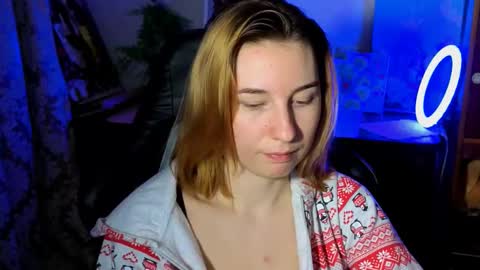 Snapshot of alisun_ chatting on October 12, 2025, 7:57 pm A L I C E online show from October 12, 2025, 7:57 pm