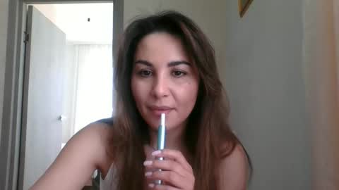 AlisXLovesss online show from May 2, 2026, 7:24 am