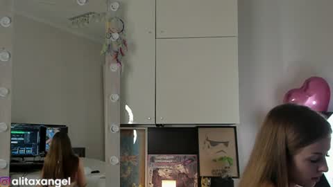 Snapshot of alitaangel_ chatting on July 11, 2026, 10:51 am A L I T A online show from July 11, 2026, 10:51 am