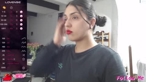 Alix online show from February 3, 2025, 1:52 am