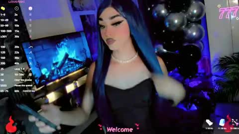 Snapshot of aliz_free chatting on July 14, 2026, 6:18 am aliz_free online show from July 14, 2026, 6:18 am