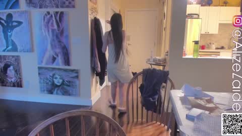 Alize Zaide online show from January 2, 2025, 7:29 pm