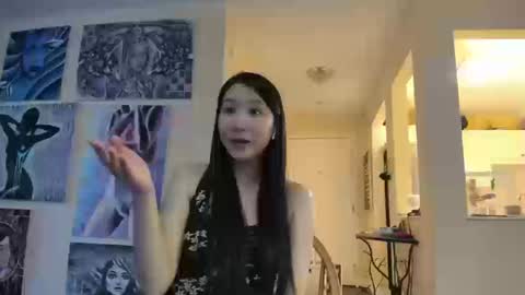 Alize Zaide online show from September 11, 2025, 9:15 pm