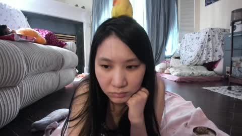 Alize Zaide online show from September 25, 2025, 8:01 pm