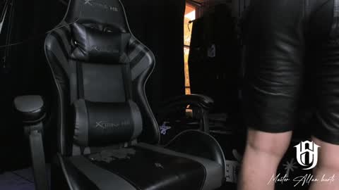   online show from January 7, 2025, 4:48 pm