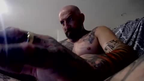 allaroundamazing13 online show from December 15, 2025, 1:21 am