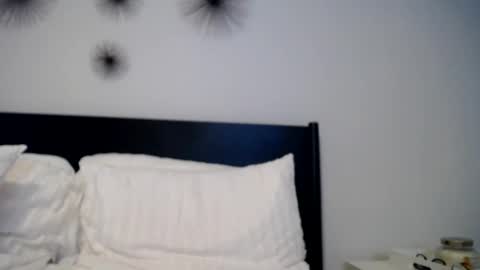 allaroundamazing13 online show from March 8, 2026, 4:49 am