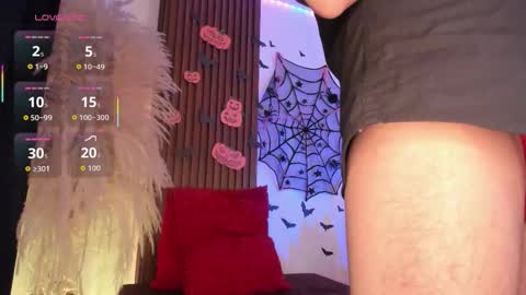 Allen online show from October 18, 2025, 2:03 am