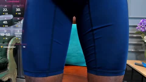                                 Help me reach 100 likes online show from February 11, 2025, 6:01 pm