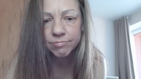 Snapshot of allexandraxxx chatting on February 13, 2025, 11:17 am allexandraxxx online show from February 13, 2025, 11:17 am